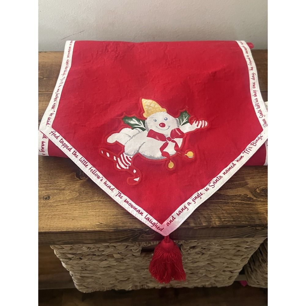 Mr. Bingle Christmas Snowman Tablerunner Tassels Nobel Excellence Decor